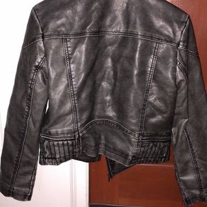 Exhilaration women’s leather coat sz M